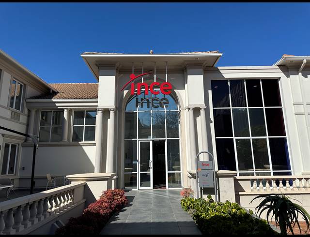 425M² OFFICE TO LET IN SANDTON CENTRAL